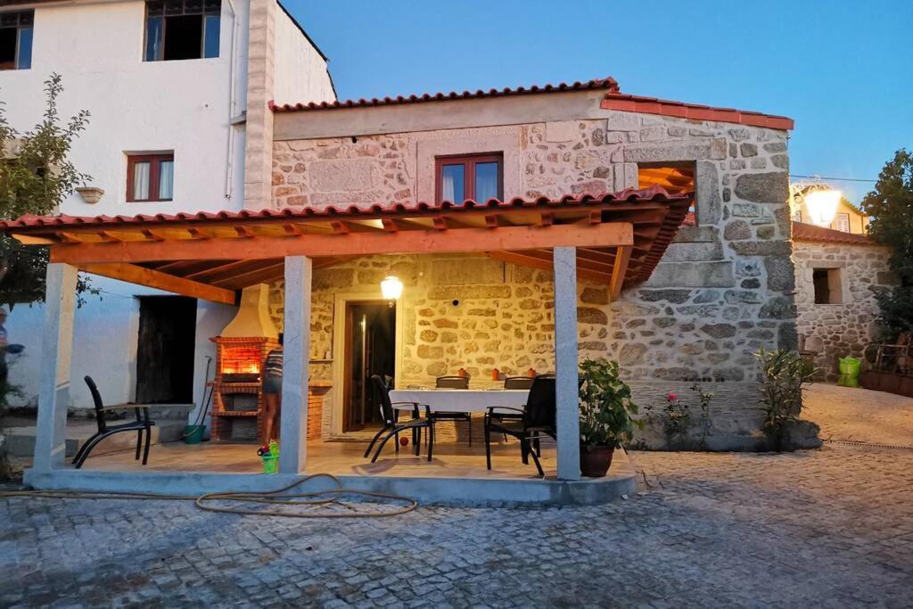 Casa Bento Moura Portugal Villa Moimenta da Serra ภายนอก รูปภาพ